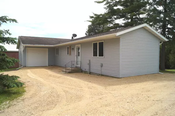 W3549 DAVIDSON RD, Neosho, WI 53059-9741