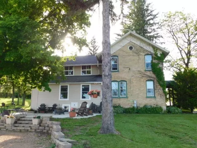 Bonduel, WI 54107-9204,614 W GREEN BAY ST