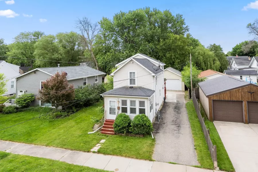 315 BALDWIN AVE, Oshkosh, WI 54901-3814