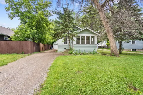 Oshkosh, WI 54901-3872,1314 GRAND ST
