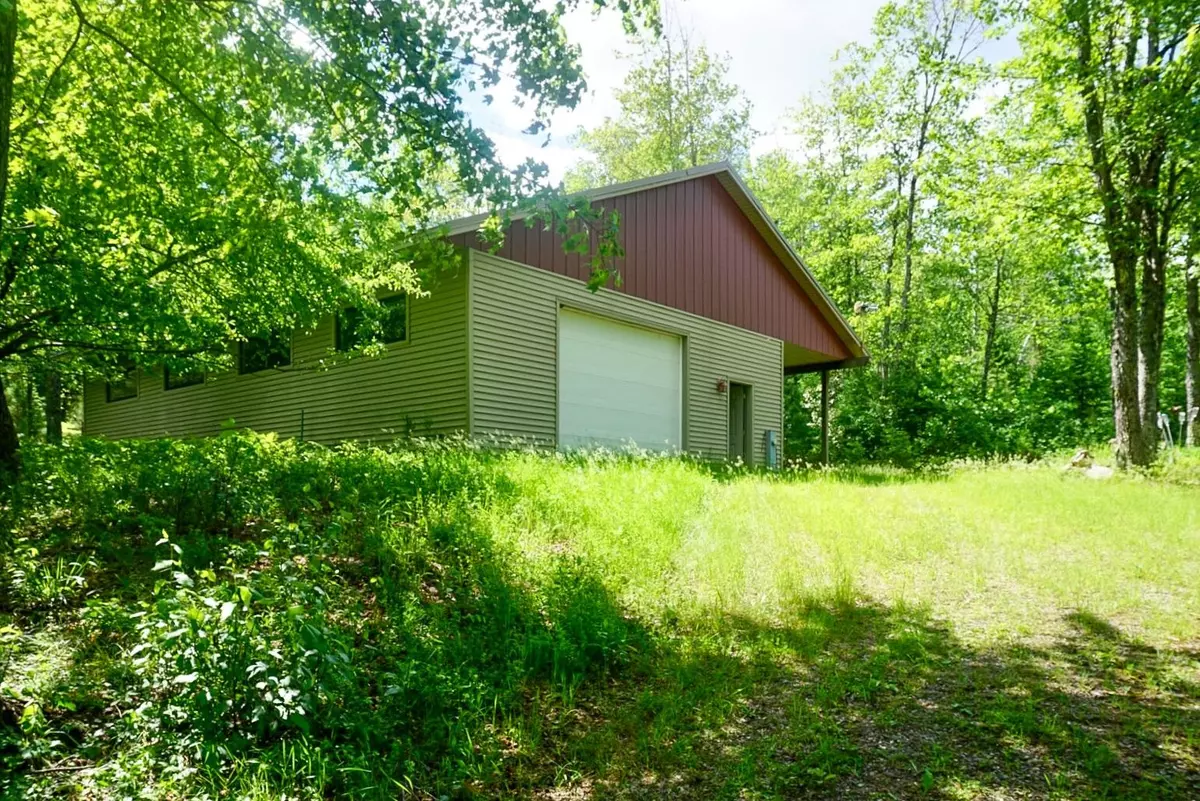 Florence, WI 54121,5103 MADELEINE BLVD