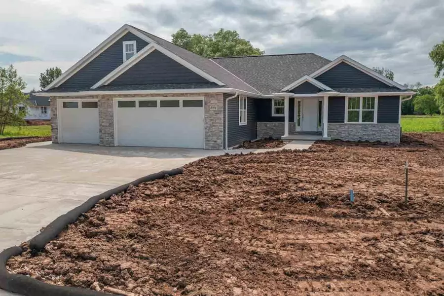 3594 E HANK AVE, Ashwaubenon, WI 54115-2337