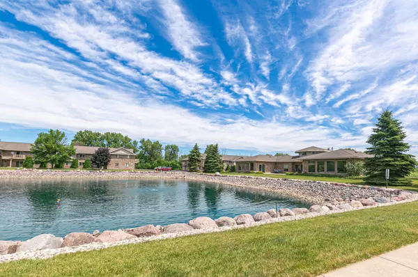 Grand Chute, WI 54913,3329 N CASALOMA DR #26