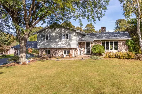 Appleton, WI 54913,N2786 ALPHORN LN