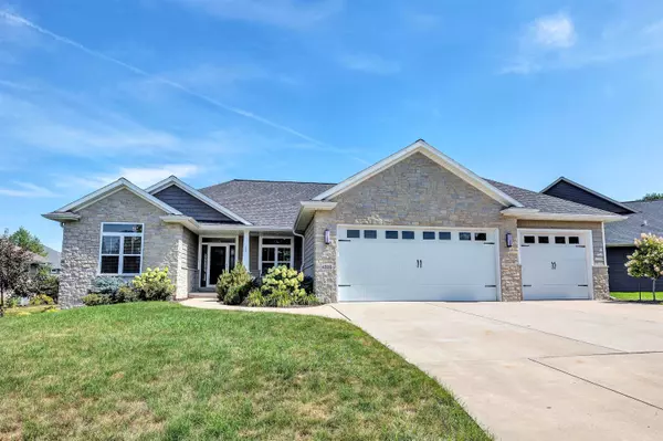 4036 FROBISHER FLDS, Hobart, WI 54155-8973