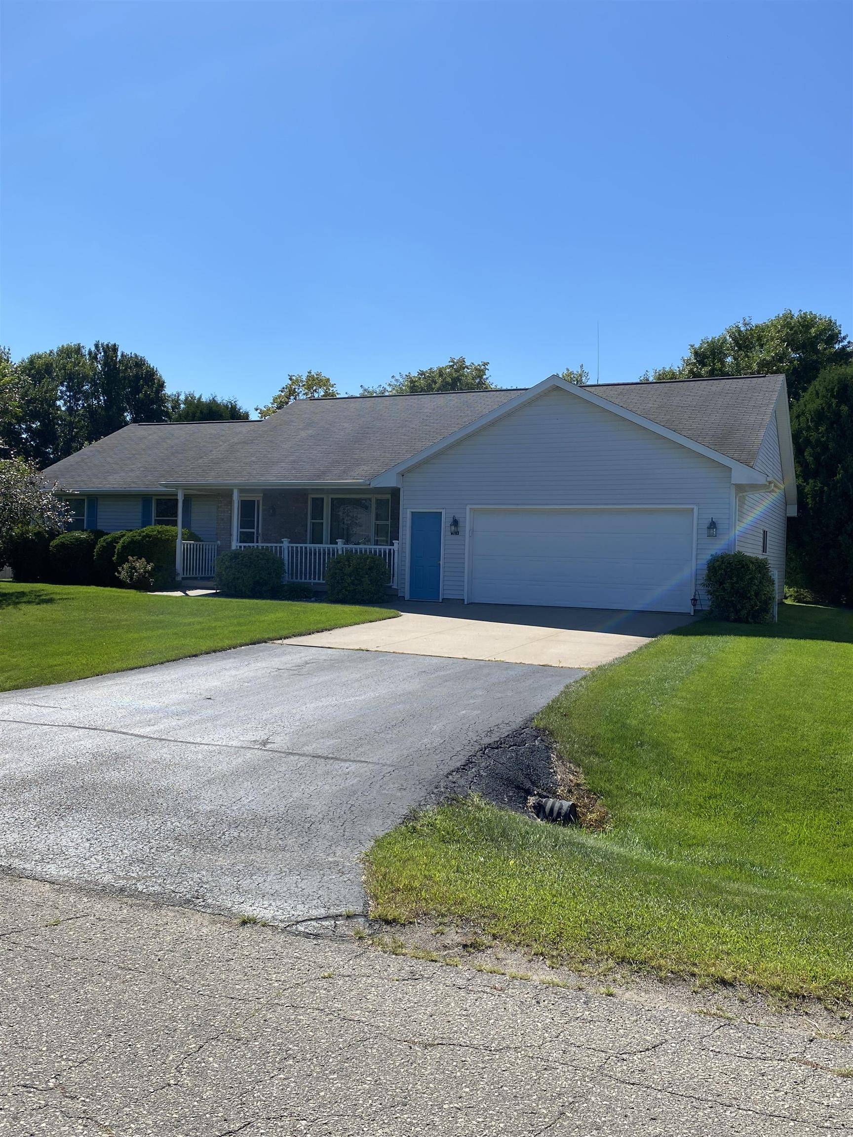 N263 LAVENDER LN, Appleton, WI 54915