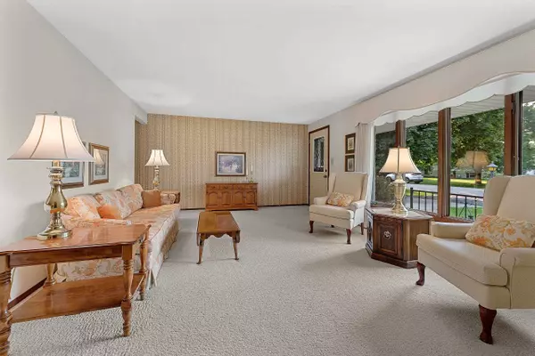 Appleton, WI 54915-1005,2006 WINWOOD DR