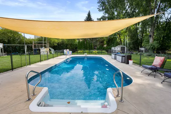 Appleton, WI 54914,186 RIVER ISLAND CT