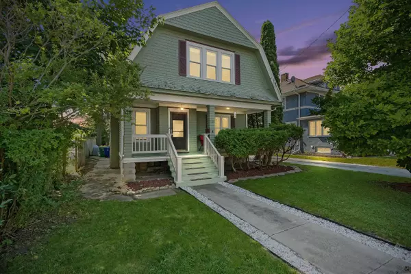 1120 CROOKS ST, Green Bay, WI 54301