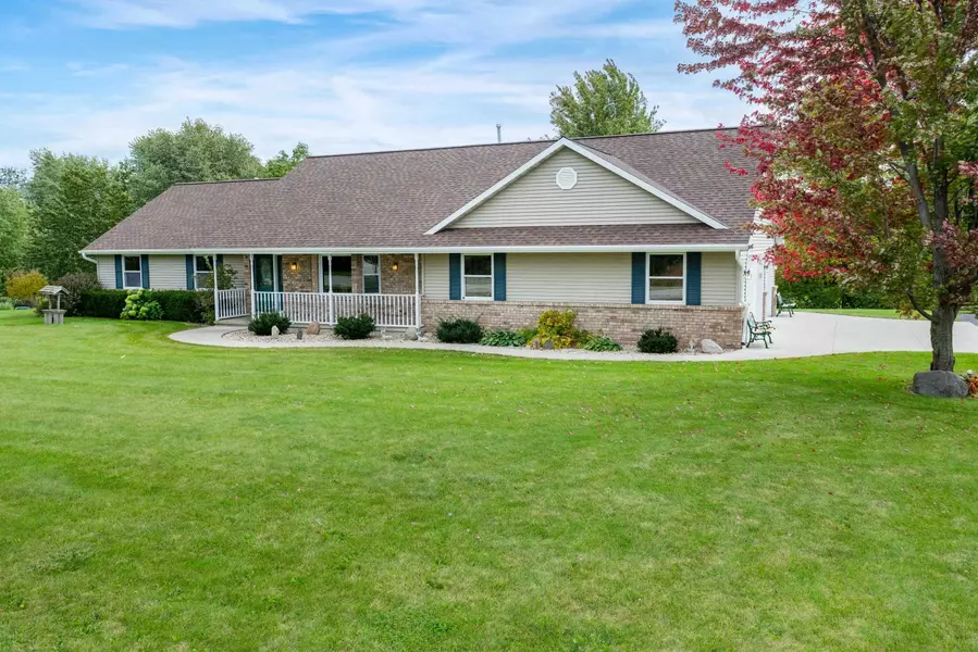 3985 W EARTHROCK RD, Appleton, WI 54913-7630