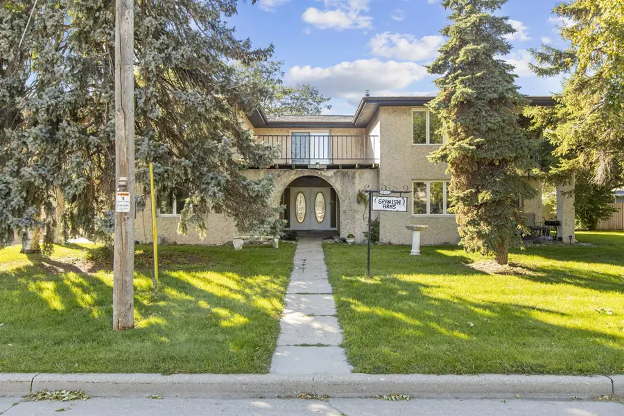 611 N KENSINGTON DR, Appleton, WI 54915