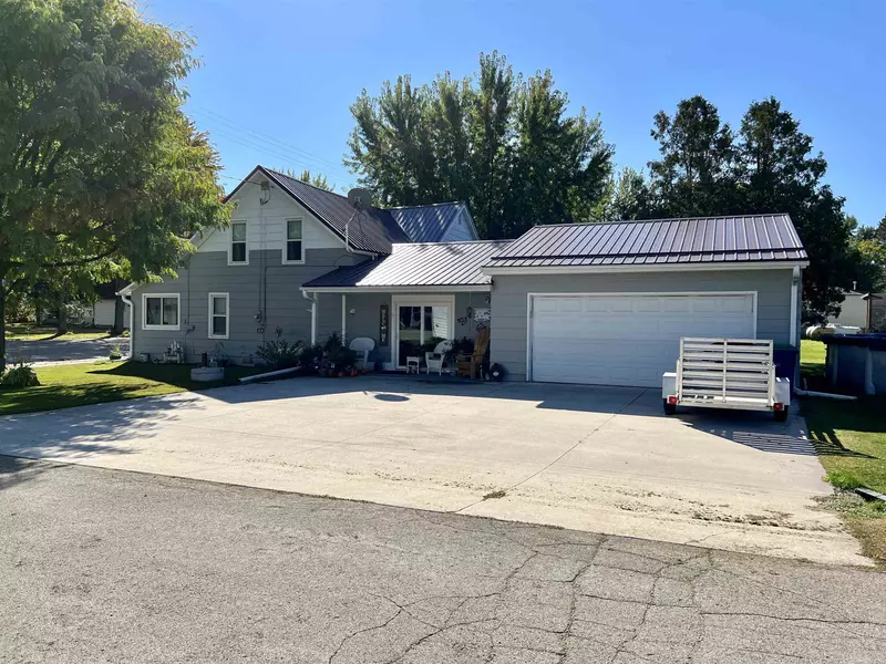 203 S MAIN ST, Big Falls, WI 54920-0000