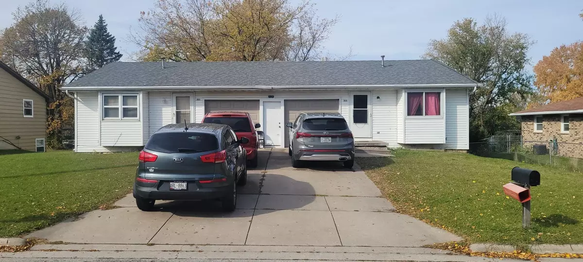 Green Bay, WI 54301,2833 MT MARY CIR