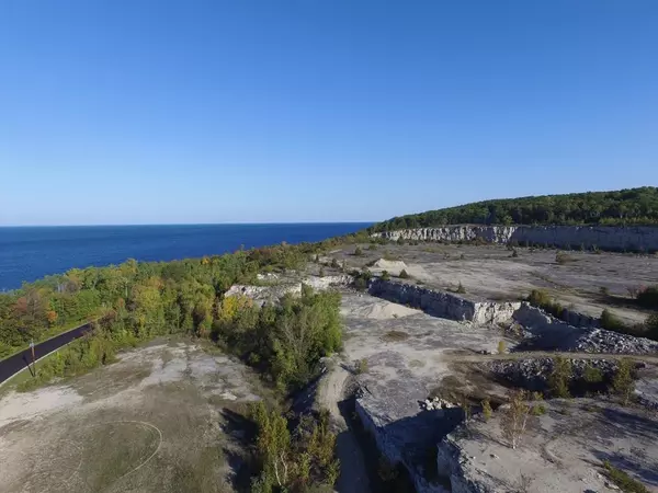 Sturgeon Bay, WI 54235,4882 BAY SHORE DR #2