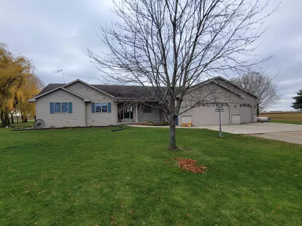 6439 COUNTY ROAD K, Omro, WI 54963-0000