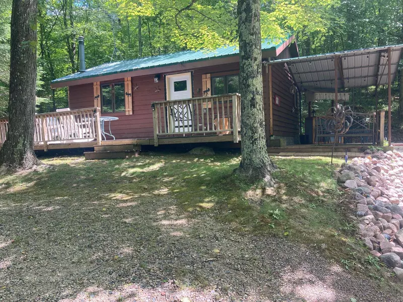 14385 HIGHLAND DR, Lakewood, WI 54138