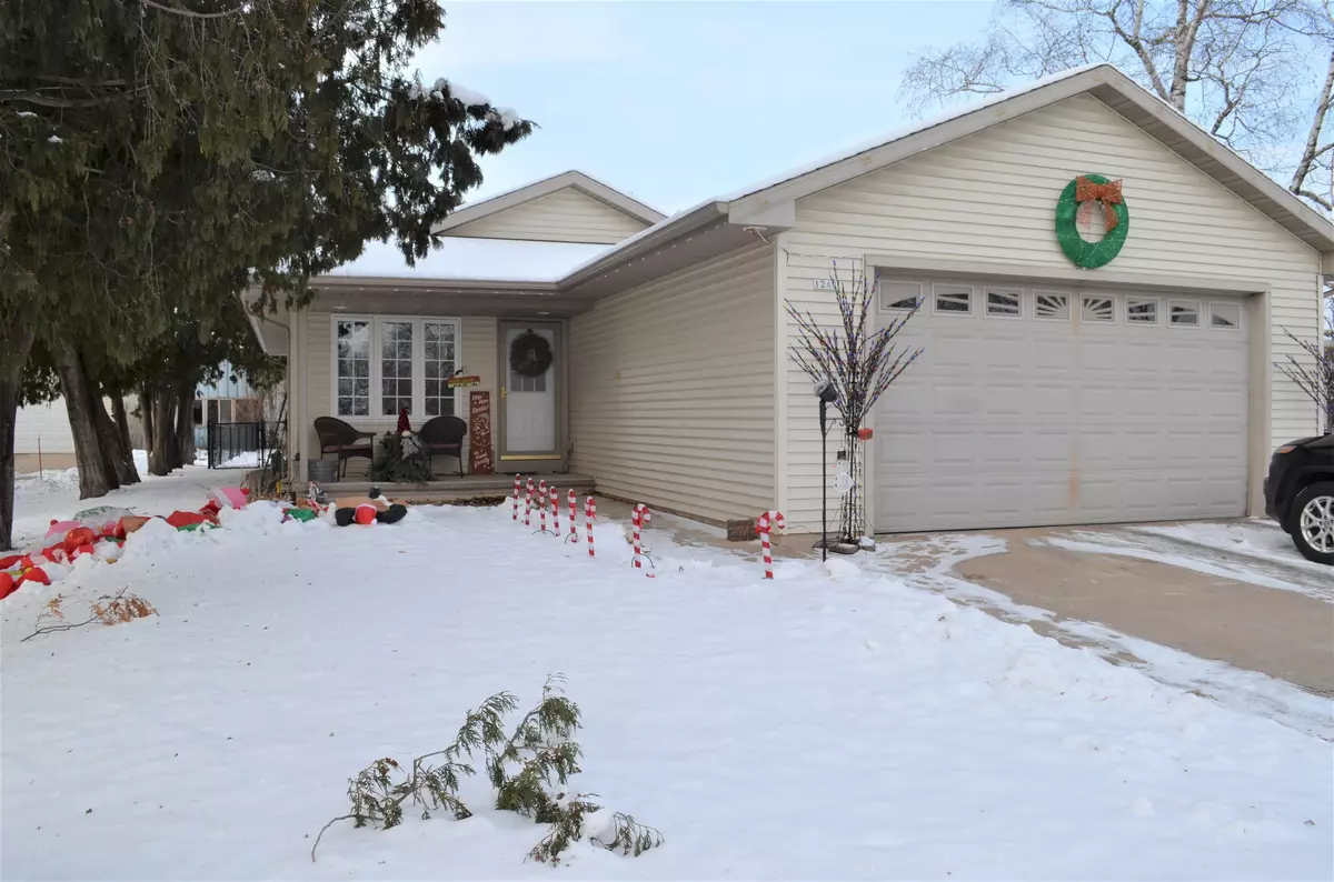 Oshkosh, WI 54902-6642,1240 SOUTH PARK AVE