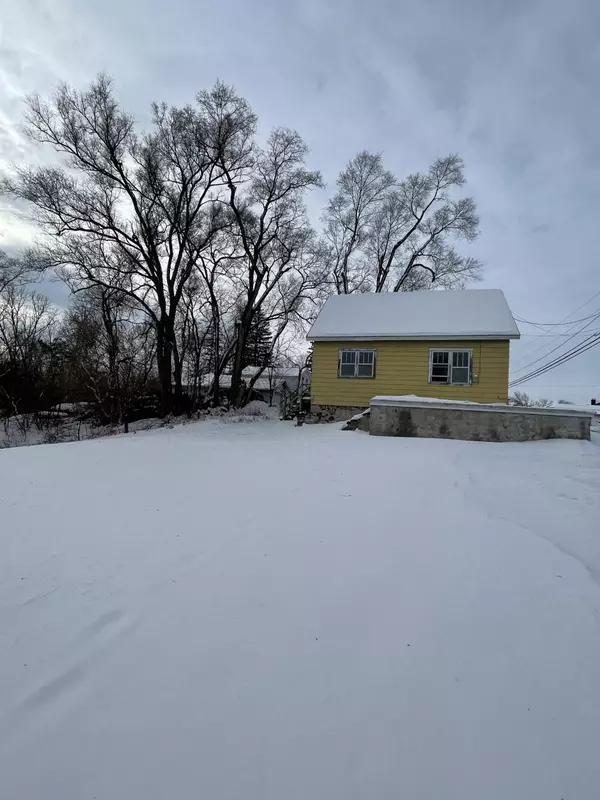 Berlin, WI 54923,386 E HURON ST