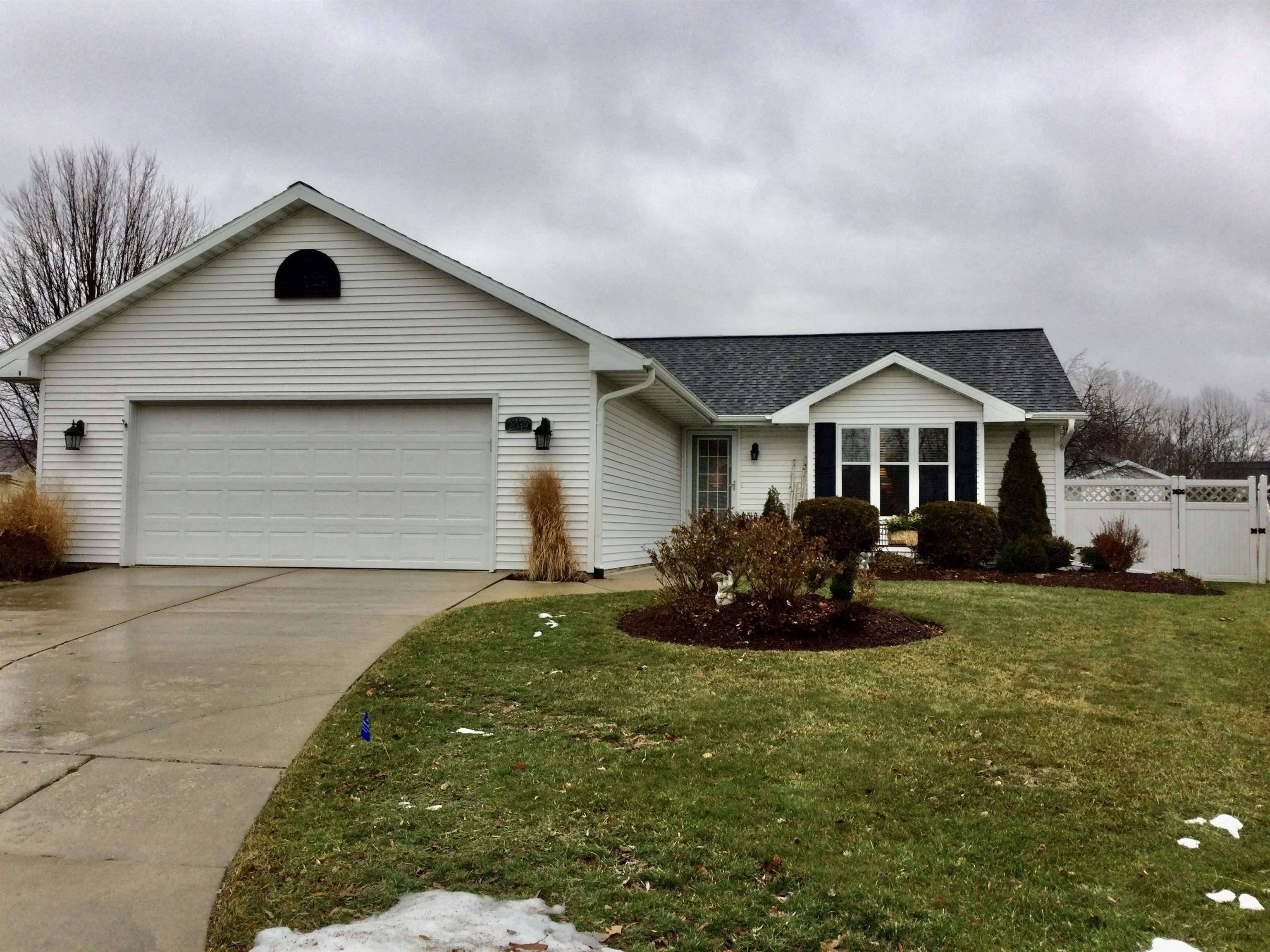 2049 BARK RIVER CT, De Pere, WI 54115-3745