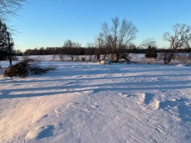 13216 HICKORY GROVE RD, Maribel, WI 54227