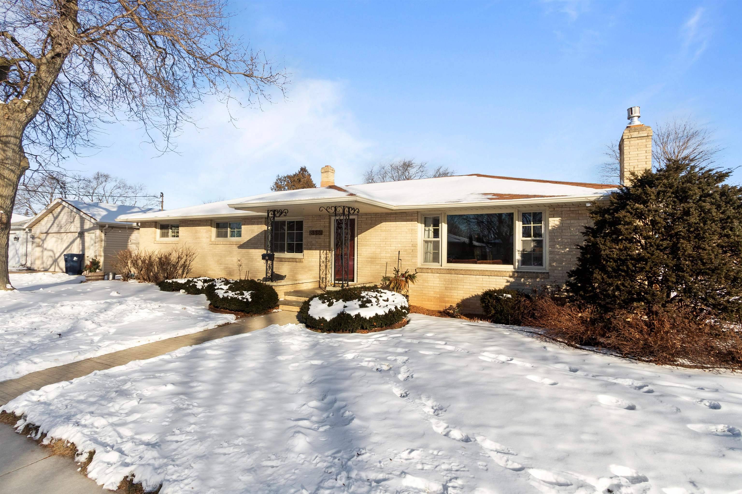 Menasha, WI 54952,856 HARDING ST