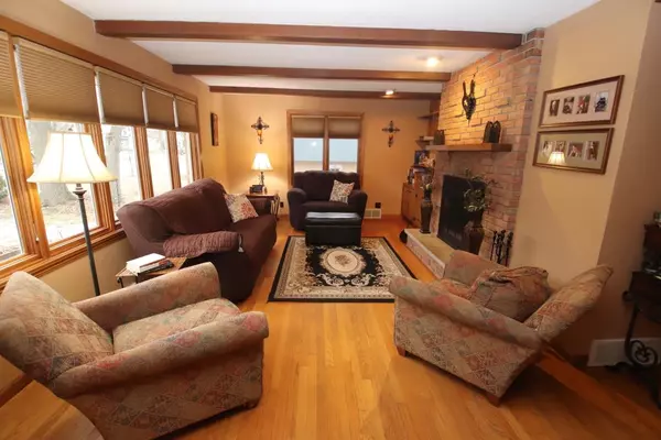 Appleton, WI 54915-4345,2021 S KERNAN AVE