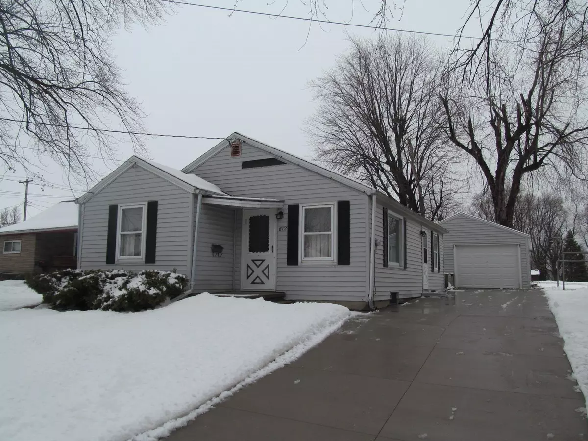 Little Chute, WI 54140,812 WILSON ST