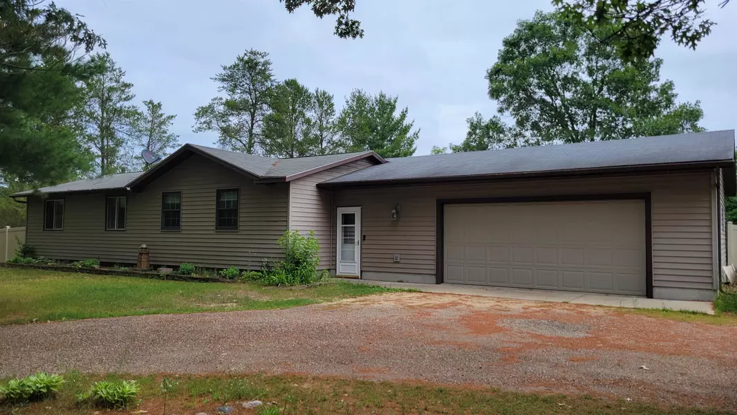 N9324 BECKER RD, Westfield, WI 53964