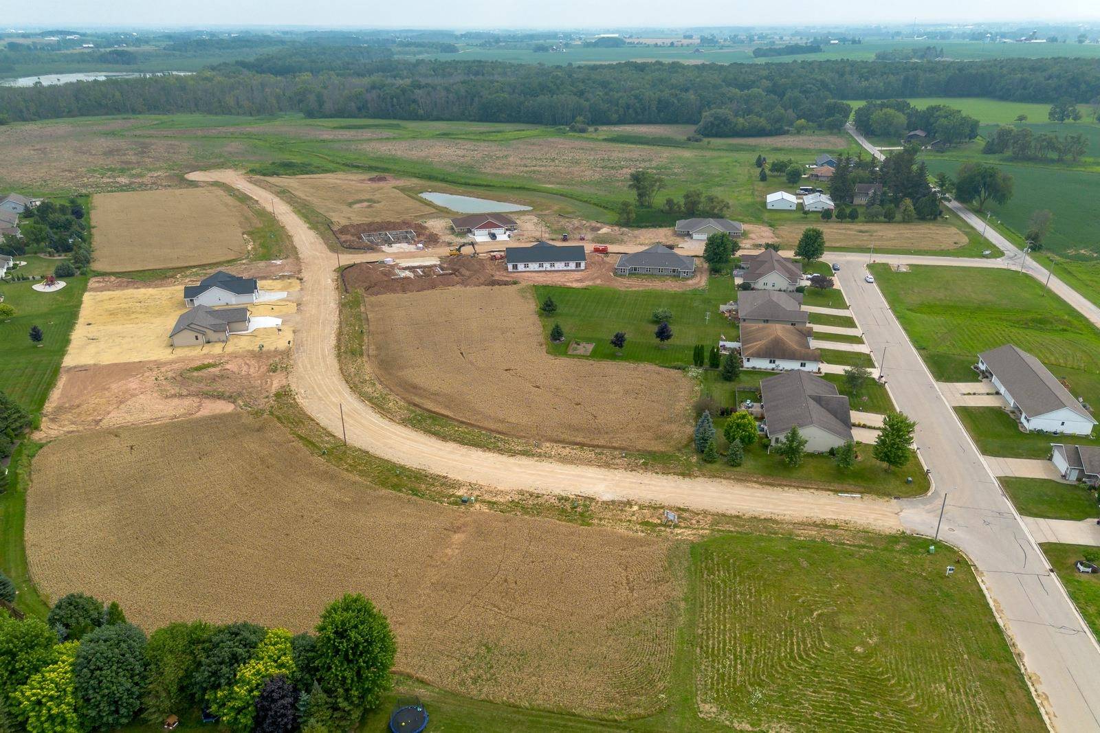 Brillion, WI 54110,517 RUSTIC RIDGE DR #5