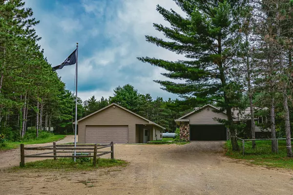 N2639 COUNTY ROAD EE, Redgranite, WI 54970