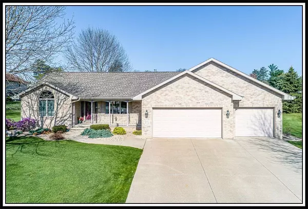 205 OAK KNOLL CT, Hortonville, WI 54944-9386