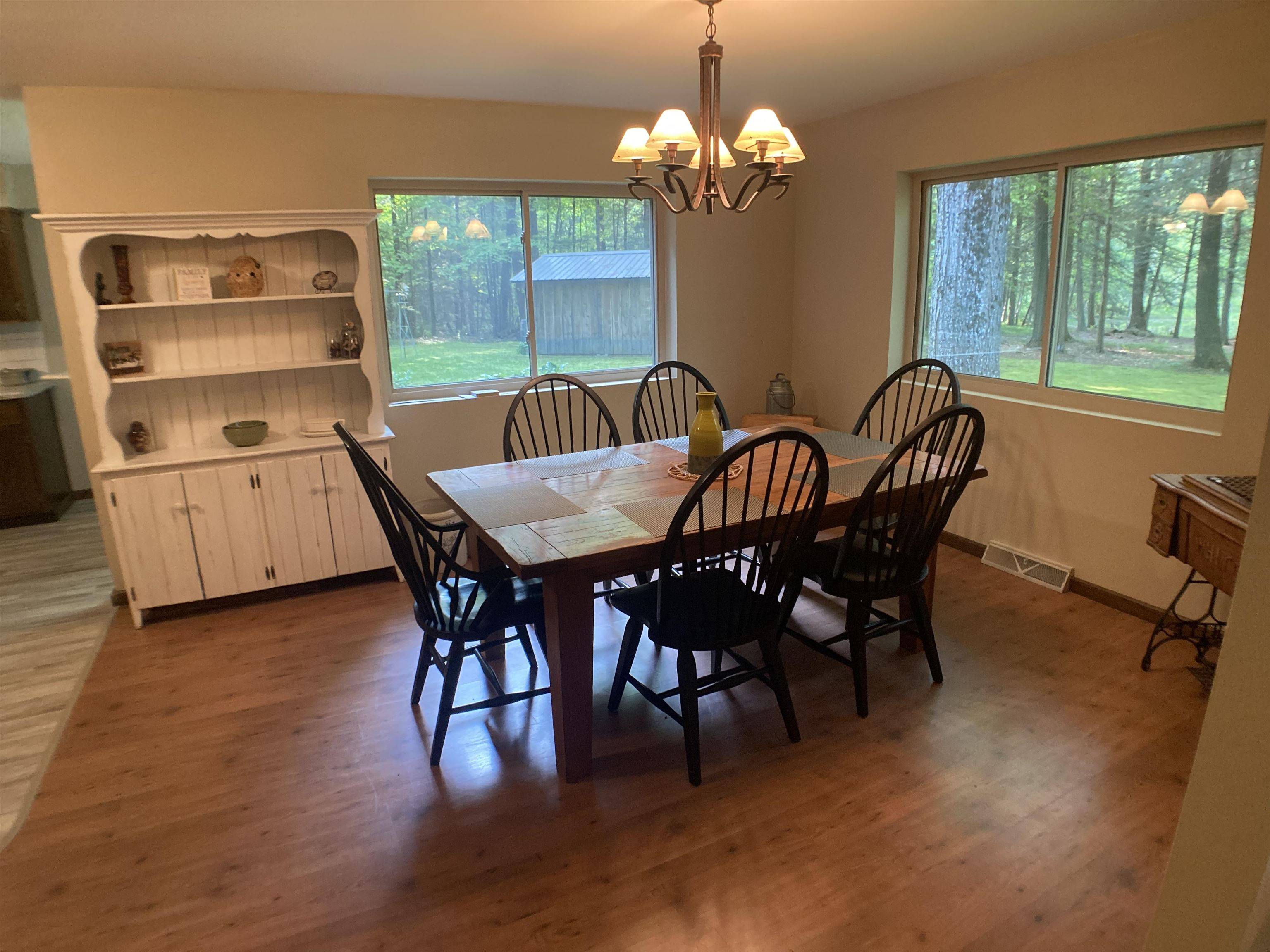 Shawano, WI 54166,N6954 SUNRISE AVE