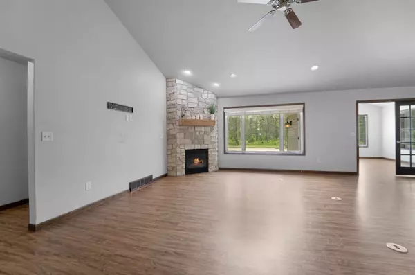 Appleton, WI 54915,N9138 BRENDA DR