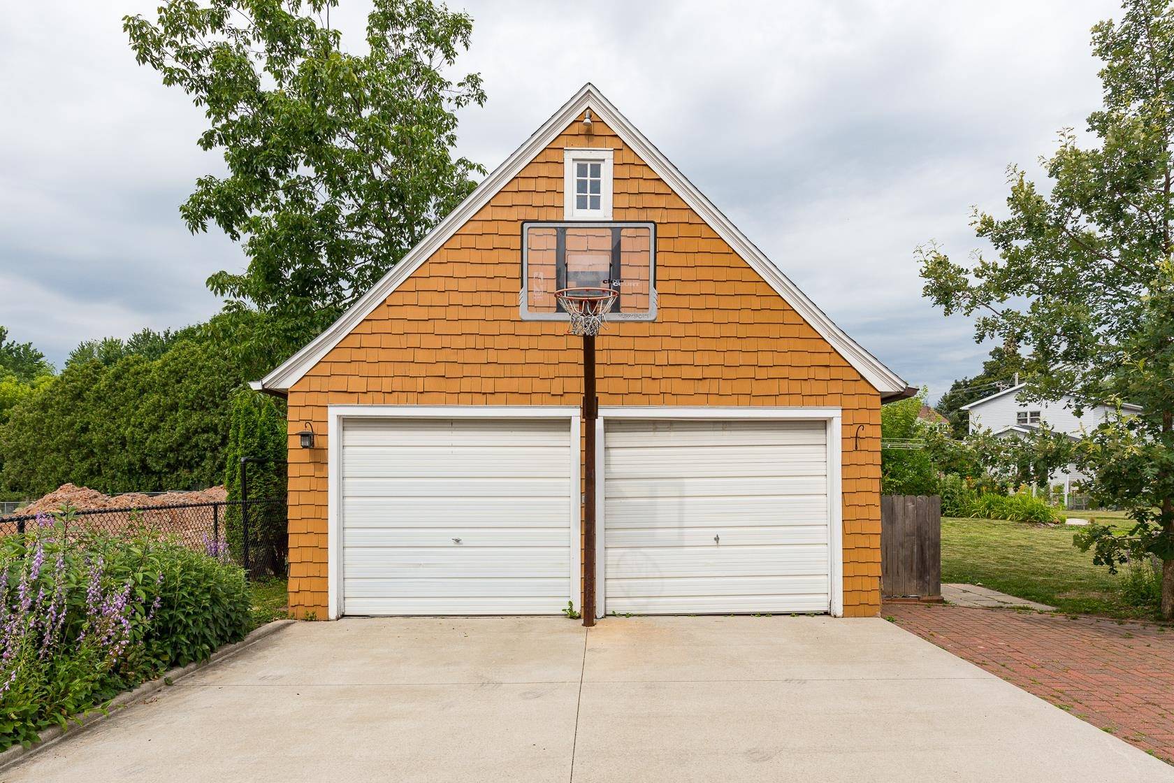 Appleton, WI 54914,1013 S MASON ST