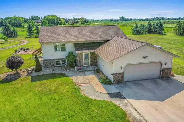 W1180 COUNTY ROAD Z, Kaukauna, WI 54130