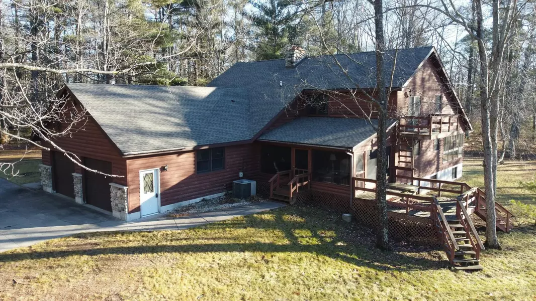 N18365 MINNIE LAKE DR, Dunbar, WI 54119