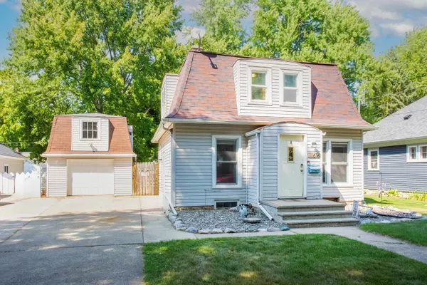 Appleton, WI 54915-2347,614 E FREMONT ST