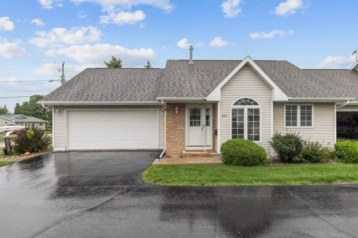 Oshkosh, WI 54902,1751 W 5TH AVE
