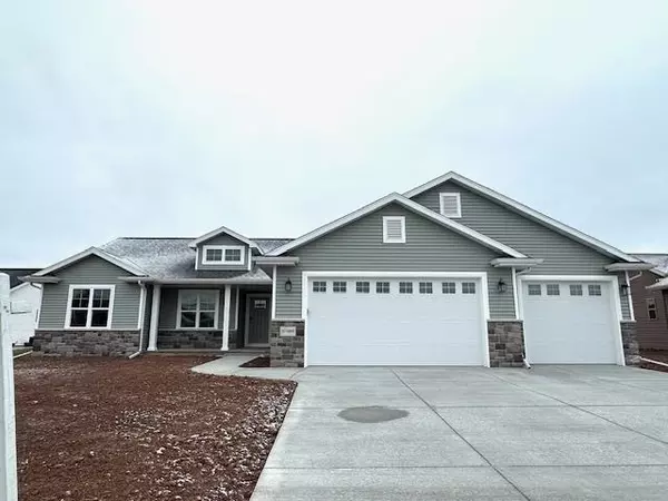 N7988 OLD POND CT, Sherwood, WI 54169