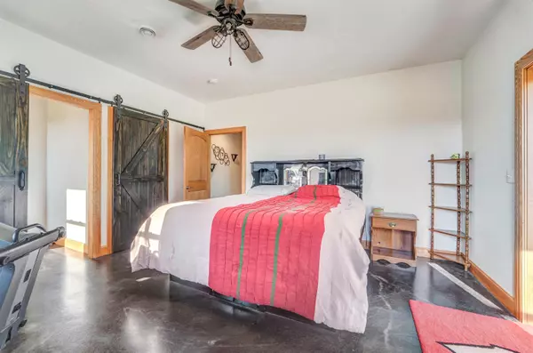 Elkhart Lake, WI 53020-1610,N9565 LITTLE ELKHART LAKE RD