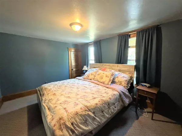 1658 MINNESOTA ST Oshkosh, WI 54902