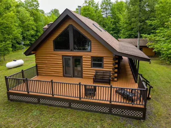 16271 N CYS DR, Park Falls, WI 54552-7354