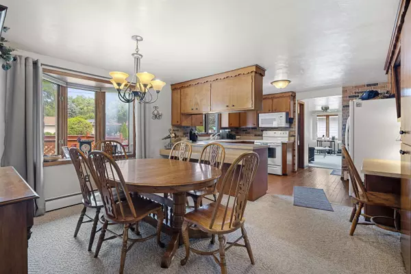 Ashwaubenon, WI 54304,1192 ALICE DR