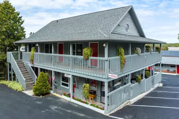 Sister Bay, WI 54234,10628 BAY SHORE DR