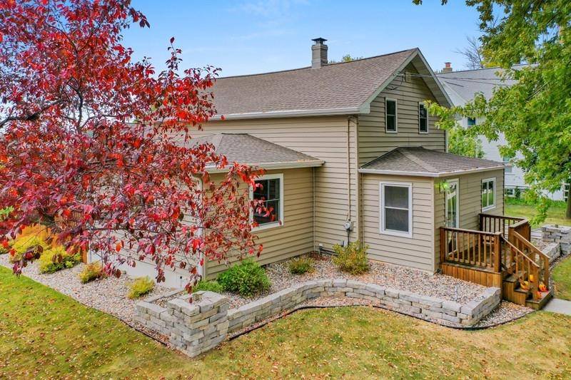209 S MILITARY RD, Stockbridge, WI 53088
