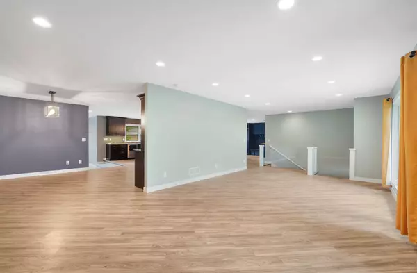 Rosendale, WI 54974,105 WILSON ST