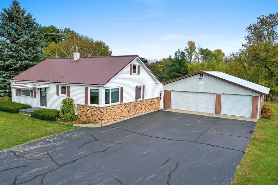 6494 COUNTY ROAD B, Oconto Falls, WI 54154