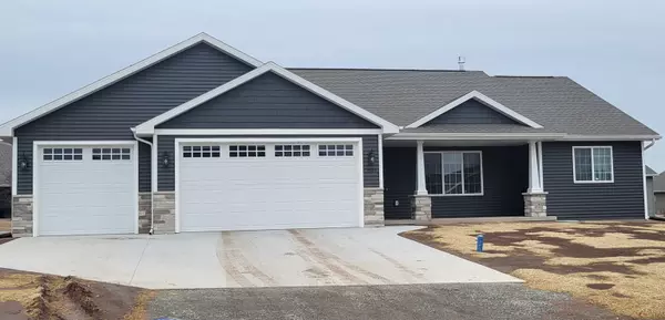 Kaukauna, WI 54130,2012 BEAR PAW TRL