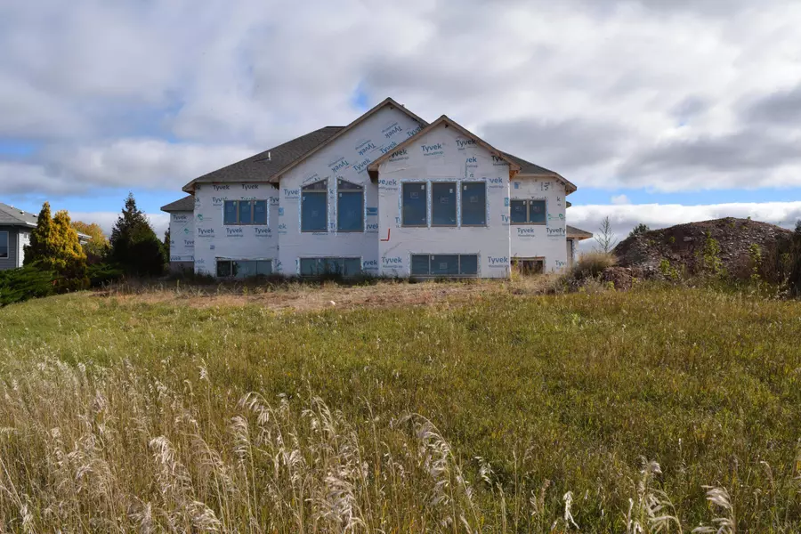 10500 SUGAR CREEK DR, Brussels, WI 54204