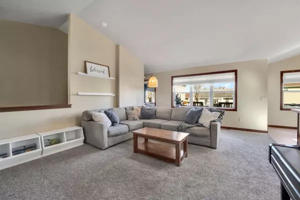 Neenah, WI 54956,2680 CAVALRY LN
